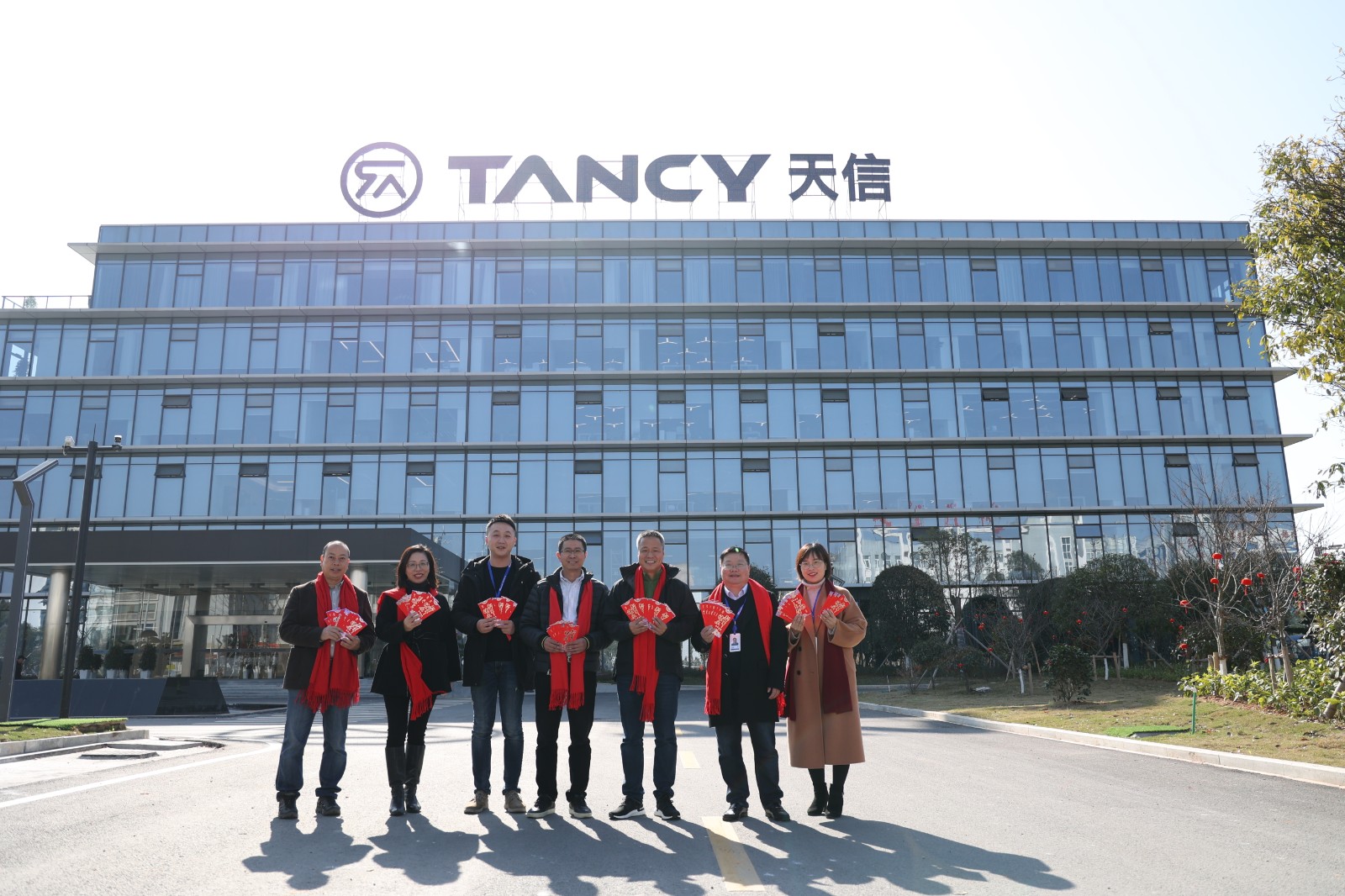 1617263467205734.jpg BC8A4442.JPG